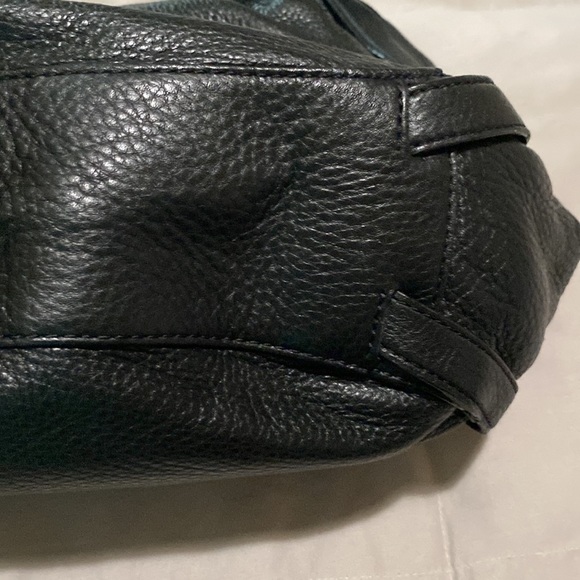 Michael Kors Black Bedford Leather Hobo Bag - Picture 10 of 11